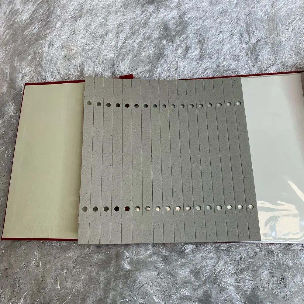 Red Fabric Covered Studio K Post Bound Scrapbook NWOT 8 x 8